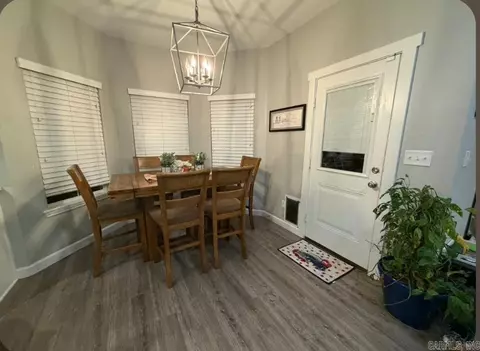 Entry Way - 412 Carriage Dr, Benton, AR 72015 photo 2 of 2