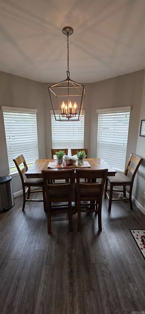 Dining - 412 Carriage Dr, Benton, AR 72015 photo 1 of 1