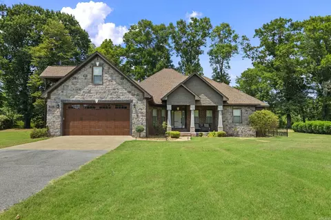 Exterior - 125 E River Dr, Pangburn, AR 72121 photo 2 of 9