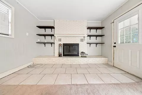 Living - 2159 Hickory St, Conway, AR 72034 photo 5 of 5