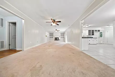 Living - 2159 Hickory St, Conway, AR 72034 photo 4 of 5