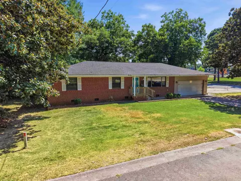 Exterior - 2159 Hickory St, Conway, AR 72034 photo 3 of 3