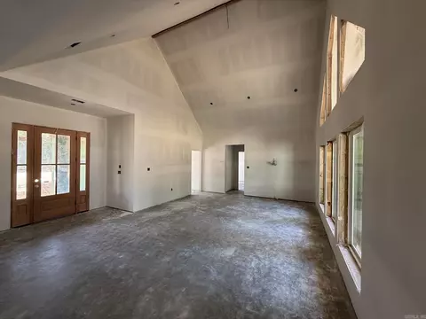 Living - 1 Silver Fox Cv, Greenbrier, AR 72058 photo 2 of 2