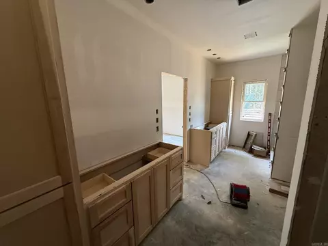 Entry Way - 1 Silver Fox Cv, Greenbrier, AR 72058 photo 1 of 4