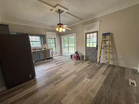 Living - 119 Overbeck Rd, Romance, AR 72136 photo 2 of 2