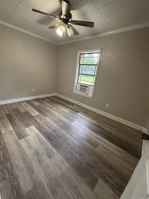 Bedroom - 119 Overbeck Rd, Romance, AR 72136 photo 1 of 2