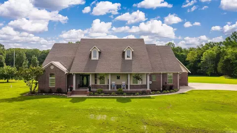 Exterior - 13 Agarita Cv, Conway, AR 72032 photo 3 of 7