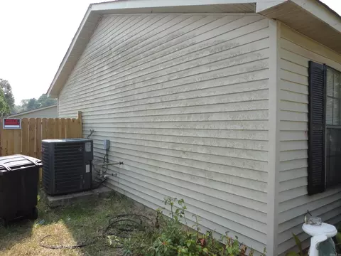 14200 Krestview Dr, Mabelvale, AR 72103 photo 3