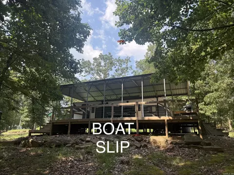 441 Cherokee Cir, Greers Ferry, AR 72067