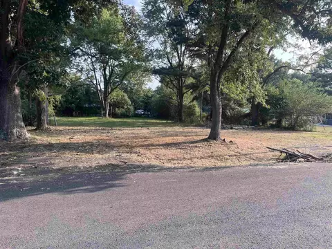 607 Rhode Island St, Beebe, AR 72012 photo 2