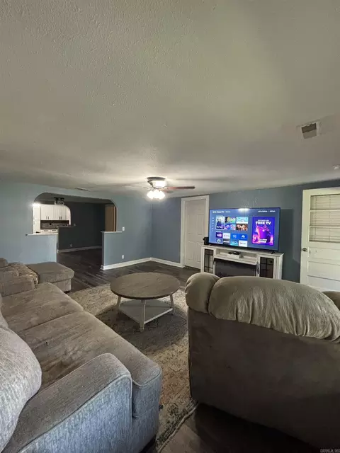 Living - 1830 Dunklin, Kennett, MO 63857 photo 1 of 2