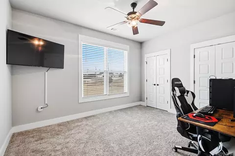 Bedroom - 10664 Gunter Loop, Benton, AR 72019 photo 3 of 6