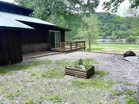 Exterior - 892 N Riverview Ln, Mountain View, AR 72560 photo 12 of 18