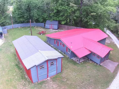 Exterior - 892 N Riverview Ln, Mountain View, AR 72560 photo 3 of 18