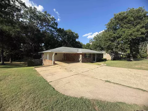 Exterior - 613 E Cedar, Warren, AR 71671 photo 2 of 6