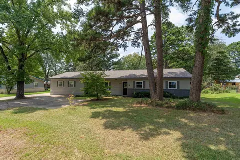 408 N 15th St, Heber Springs, AR 72543