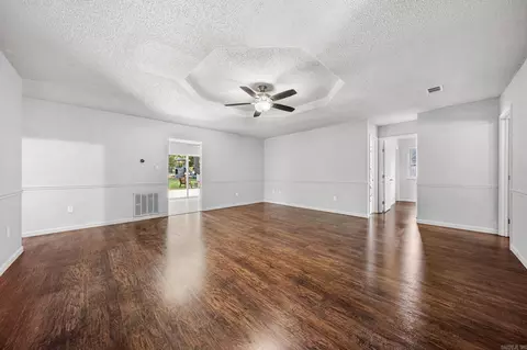 Living - 702 Kamak Dr, Beebe, AR 72012 photo 1 of 4