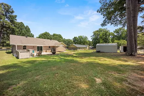 Exterior - 702 Kamak Dr, Beebe, AR 72012 photo 9 of 10