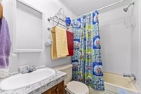 579 Christy Ln, Benton, AR 72015 photo 16