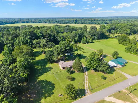579 Christy Ln, Benton, AR 72015 photo 3