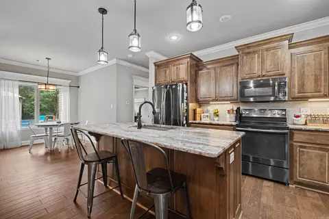 Kitchen - 370 Reuben Dr, Alexander, AR 72002 photo 2 of 2