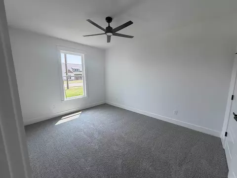 Bedroom - 7073 Cold Crk, Alexander, AR 72002 photo 3 of 3
