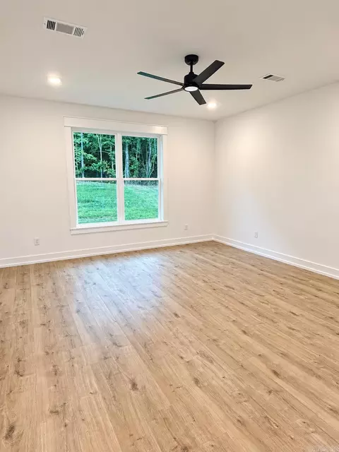 Bedroom - 7073 Cold Crk, Alexander, AR 72002 photo 1 of 1