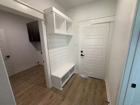 Entry Way - 7073 Cold Crk, Alexander, AR 72002 photo 1 of 1