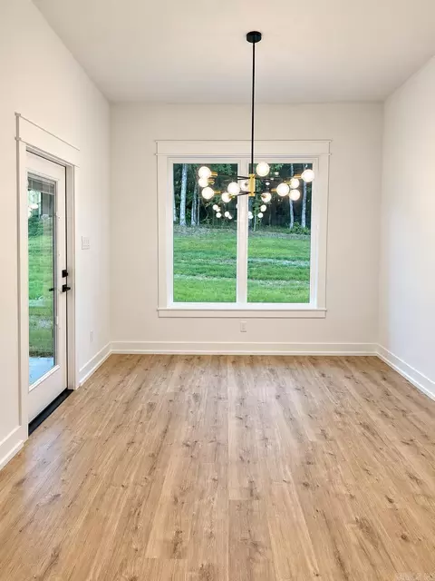 Dining - 7073 Cold Crk, Alexander, AR 72002 photo 1 of 1