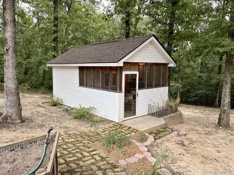 Exterior - 1185 Blue Grass, Benton, AR 72019 photo 10 of 17