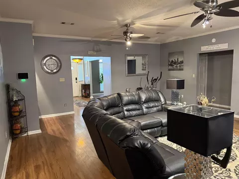 Living - 1901 Andy Cv, White Hall, AR 71602 photo 3 of 3