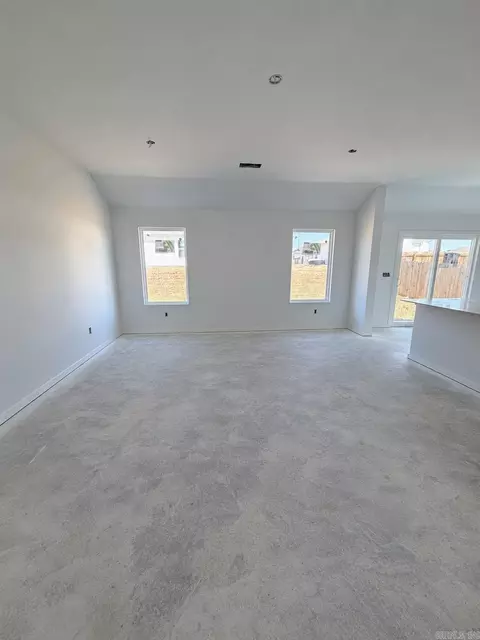 Living - 1545 Meadows Dr, Benton, AR 72019 photo 1 of 1