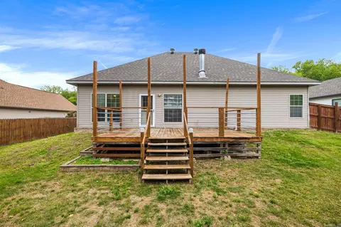 Exterior - 516 Crepe Myrtle Loop, Cabot, AR 72023 photo 5 of 8