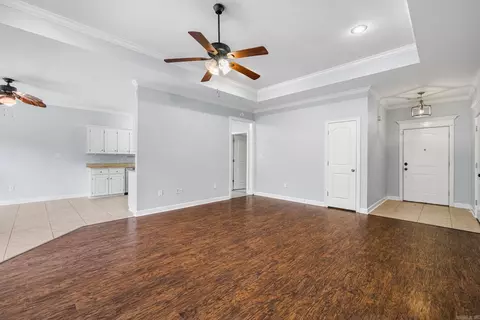Living - 516 Crepe Myrtle Loop, Cabot, AR 72023 photo 2 of 3
