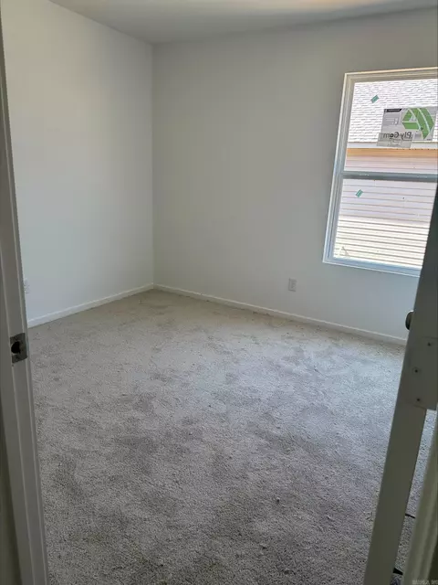 Bedroom - 8033 Chesapeake Trl, Bauxite, AR 72011 photo 2 of 3