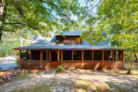 9819 Old Arkansas Dr, Roland, AR 72135