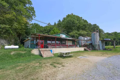 Exterior - 80 Parliment Hl, Mount Ida, AR 71957 photo 6 of 13
