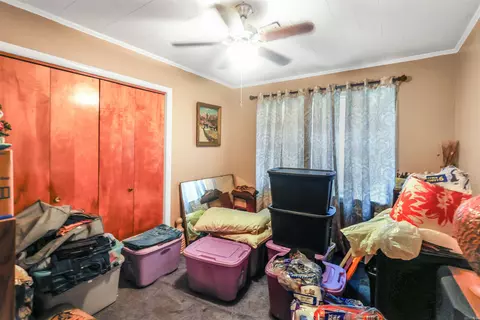 Bedroom - 80 Parliment Hl, Mount Ida, AR 71957 photo 2 of 3