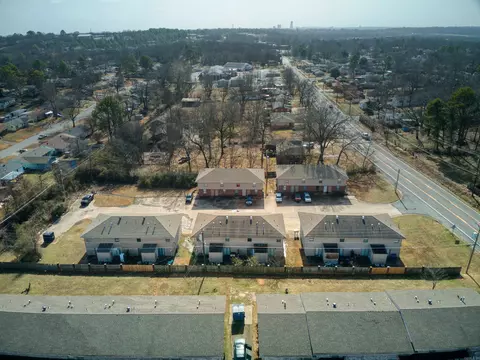 5732 Camp Robinson Rd, North Little Rock, AR 72118