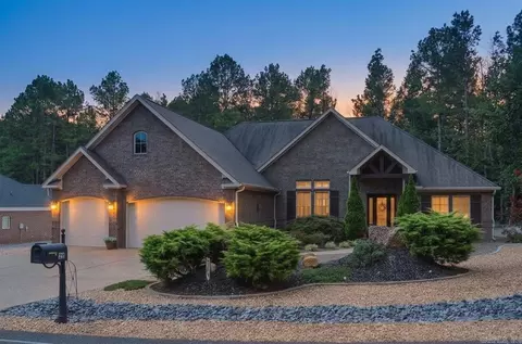 22 Arturo Ln, Hot Springs Village, AR 71909