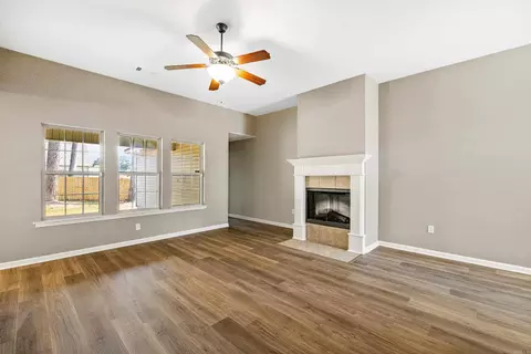 Living - 104 Sahalee Cv, Haskell, AR 72015 photo 1 of 5