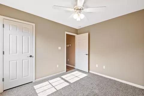Bedroom - 104 Sahalee Cv, Haskell, AR 72015 photo 5 of 5