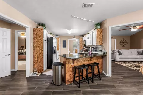 Entry Way - 364 E Hwy 286 E, Conway, AR 72032 photo 3 of 4