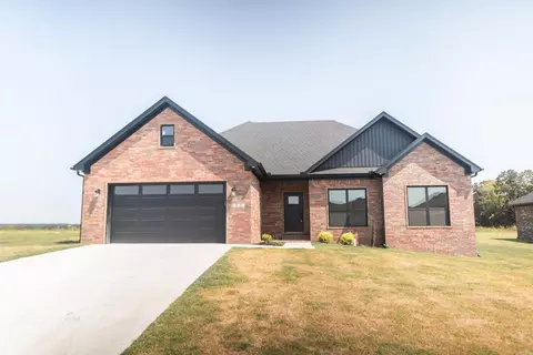 Exterior - 120 Michael Dr, Cabot, AR 72023 photo 6 of 8