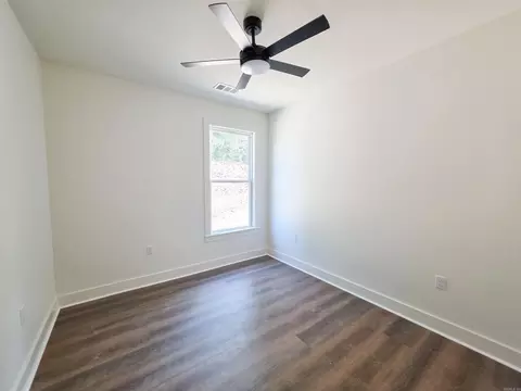 Bedroom - 563 Crepe Myrtle Loop, Cabot, AR 72023 photo 5 of 6