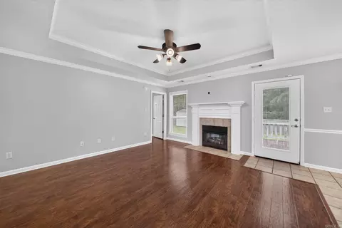 Living - 97 Rosebud Cir, Cabot, AR 72023 photo 4 of 4