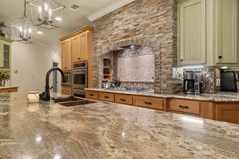 Kitchen - 2705 Campground Rd, Cabot, AR 72023 photo 3 of 6