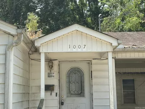 Exterior - 1007 E Sullenberger Ave, Malvern, AR 72104 photo 2 of 7