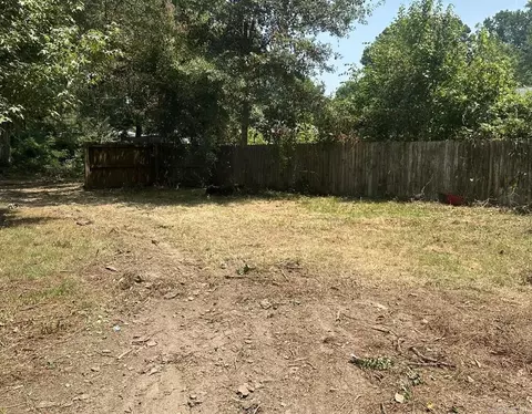 Exterior - 1007 E Sullenberger Ave, Malvern, AR 72104 photo 7 of 7