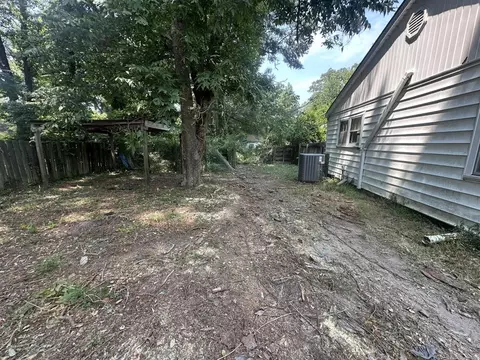 Exterior - 1007 E Sullenberger Ave, Malvern, AR 72104 photo 5 of 7